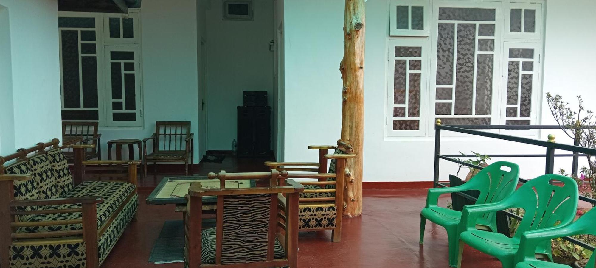Forest Cyniciam Homestay Охия Номер фото